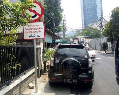 Menyoal rencana kenaikan tarif parkir di Jakarta – PERKUMPULAN